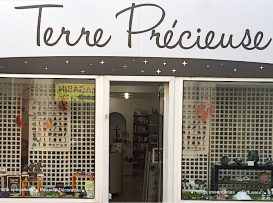TERRE PRECIEUSE 