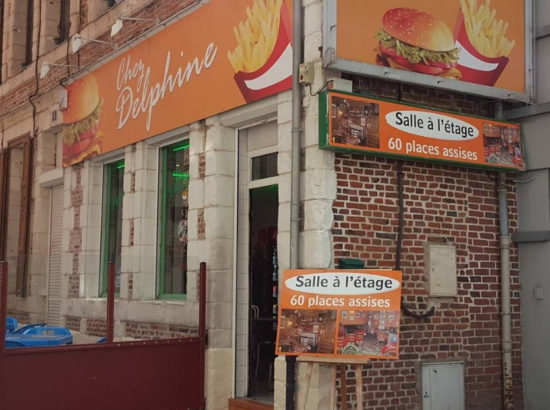 CHEZ DELPHINE 